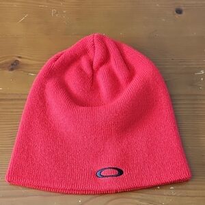 Oakley Fine Knit Beanie (REDLINE COLOR)